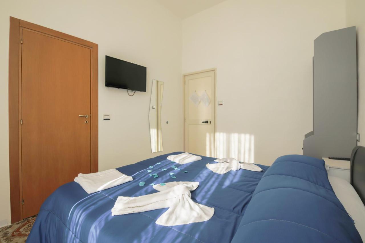 Madison Bed and Breakfast Νάπολη Εξωτερικό φωτογραφία