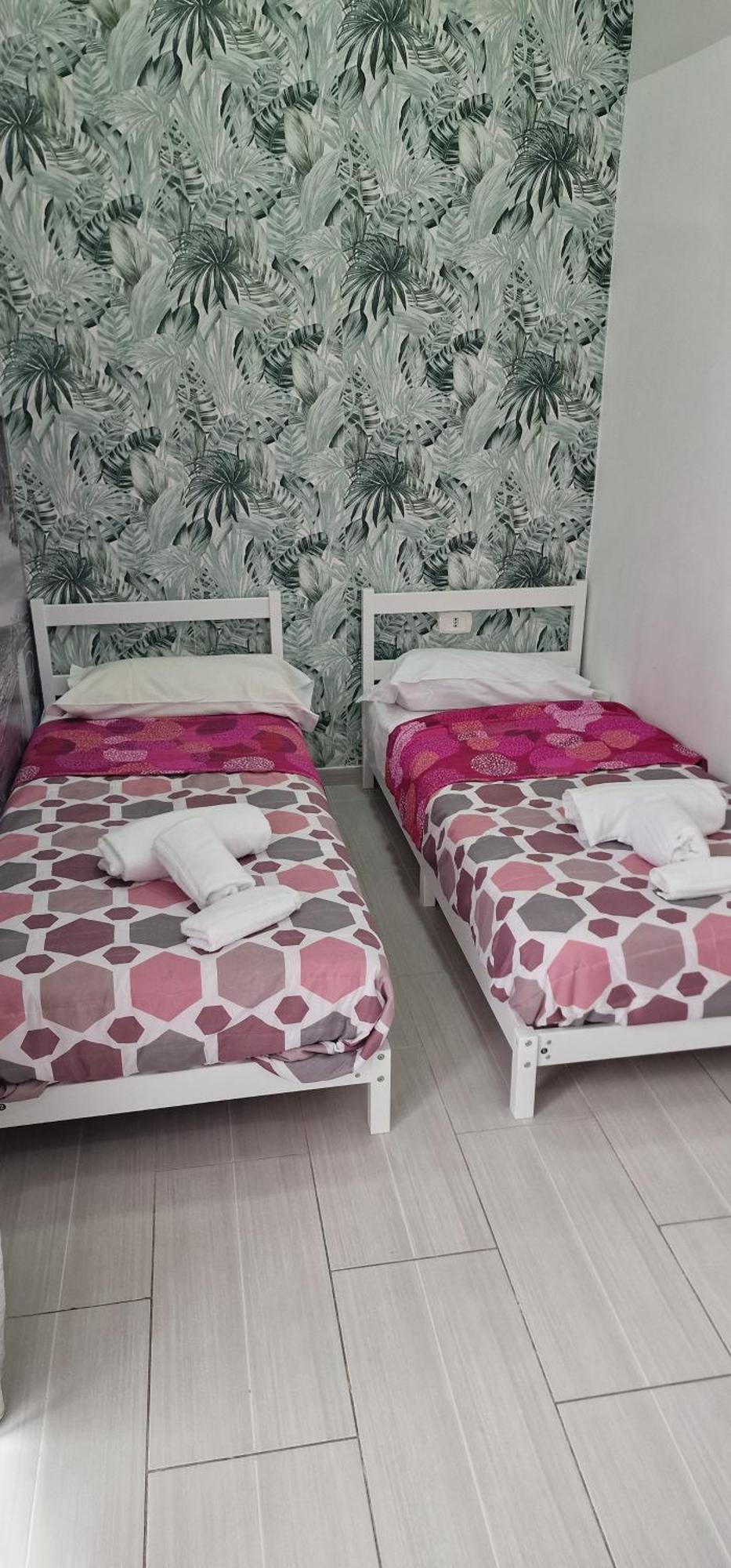Madison Bed and Breakfast Νάπολη Δωμάτιο φωτογραφία
